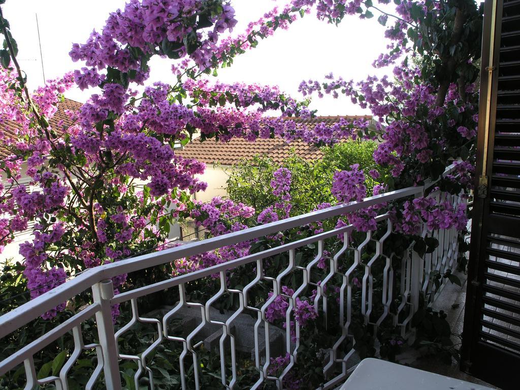 Apartments Dobrila Podgora Exterior foto
