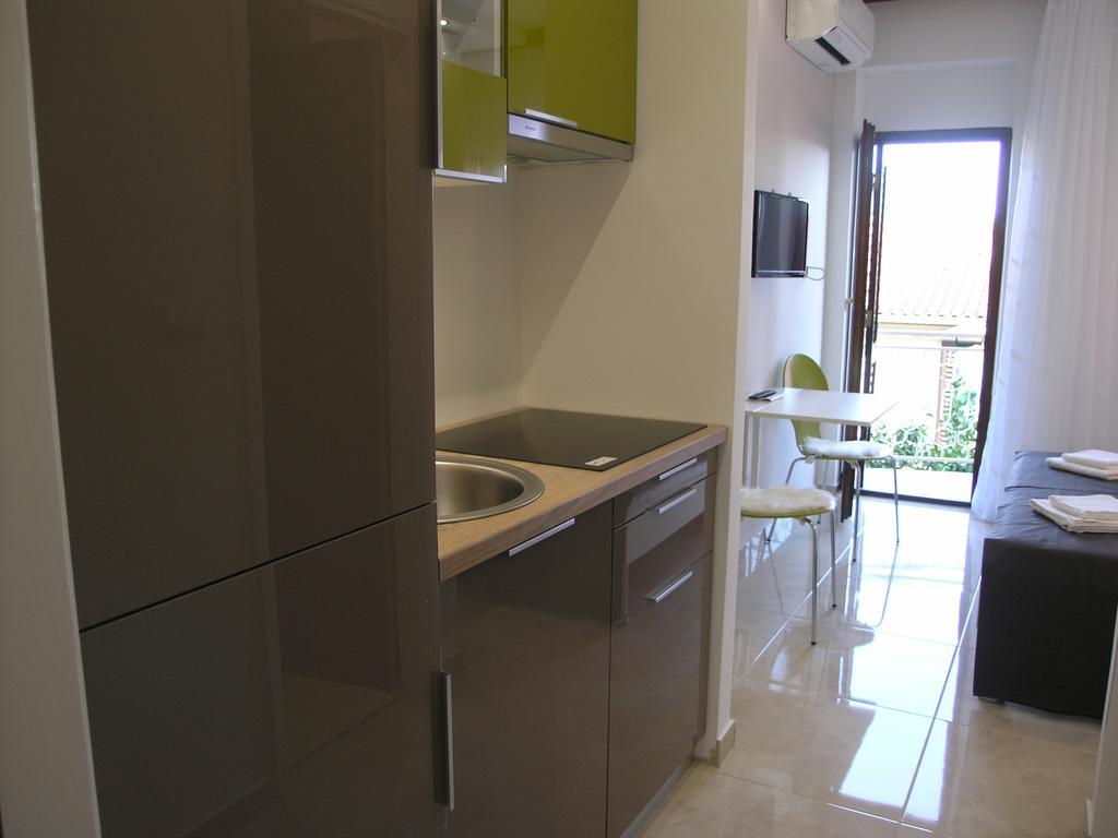 Apartments Dobrila Podgora Exterior foto